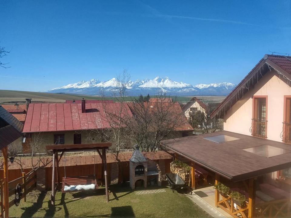 Pezion Limbovy Dvor Hotel Vrbov Bagian luar foto